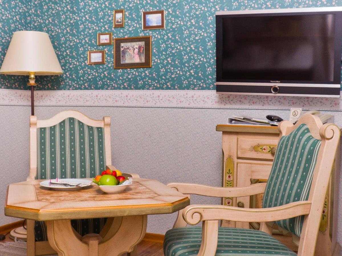 Kucher'S Landhotel Darscheid Room photo